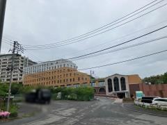 湘南医療大学　東戸塚キャンパス薬学部棟