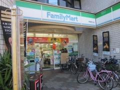 ファミリーマート　馬橋西口店