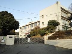 横須賀市立公郷中学校