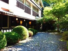 奥大井観光ホテル翠紅苑