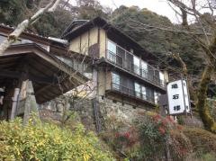 亀石楼