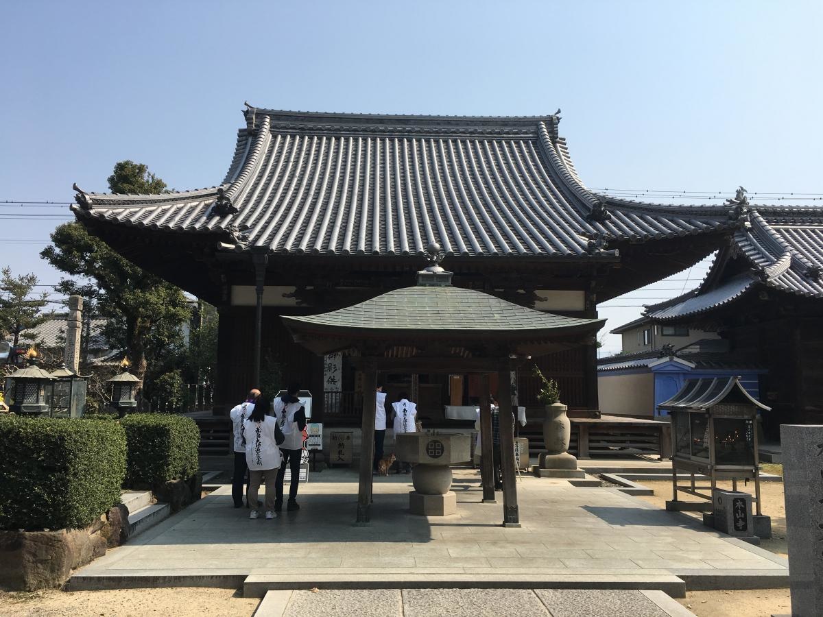 第70番札所　本山寺　大師堂