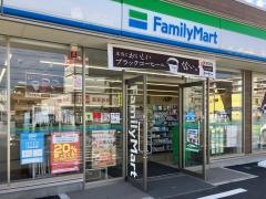 ファミリーマート　高崎下小鳥町店