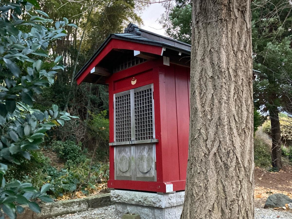 伊勢稲荷神社の施設外観です。