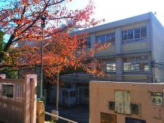 西舞子小学校