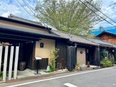 四間道右近