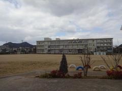 白鳥小学校