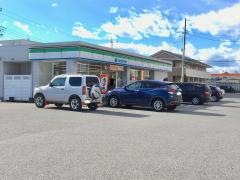 ファミリーマート　ゆいの杜五丁目店