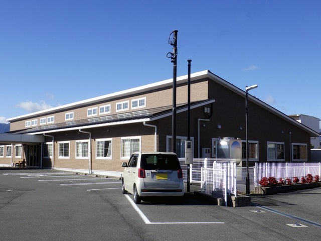 特別養護老人ﾎｰﾑ　もも大安 建物全景