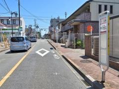 「恋ケ窪駅」バス停留所