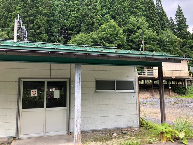 津軽湯の沢駅