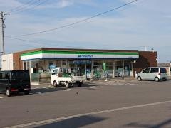 ファミリーマート　安濃庁舎東店