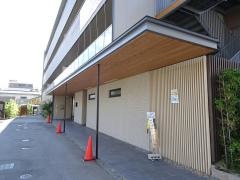 ソーシャルコート磯路