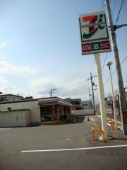 セブンイレブン　野洲栄店