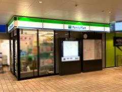 ファミリーマート　相鉄いずみ野駅店