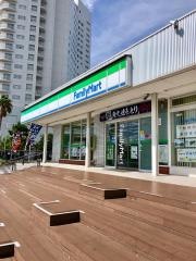 ファミリーマート　浦安マリーナ店