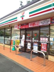セブンイレブン　伊東八幡野店
