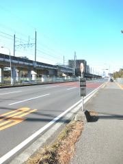 「検見川高校」バス停留所