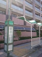 「西成区老人福祉センター」バス停留所