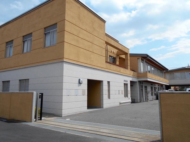 ショートステイパストーン浅間台 施設外観