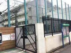 青山小学校