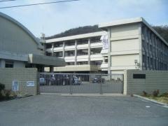玉野市立荘内中学校