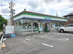 ファミリーマート　刈谷新田町店