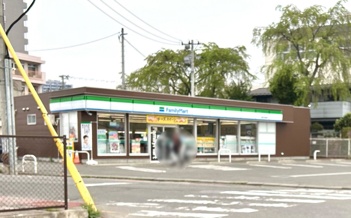 ファミリーマート　福島北裡通店の外観