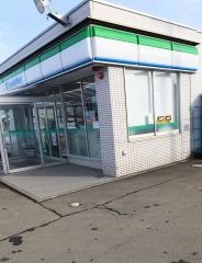 ファミリーマート　七戸ざるた店