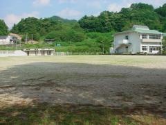 石田小学校