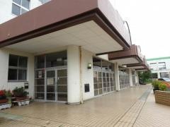 仁連小学校