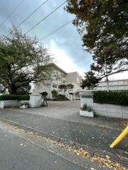 所沢市立安松中学校