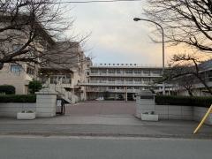 所沢市立安松中学校