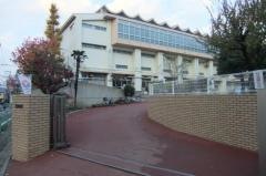 旭町小学校
