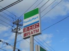 ファミリーマート　伊賀下柘植店