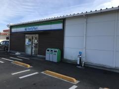 ファミリーマート　土浦菅谷店