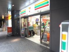 セブンイレブン　品川イーストワンタワー店
