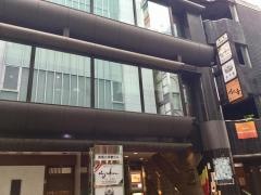 シェ・ミカワ