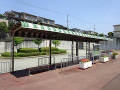 「伏尾台センター」バス停留所