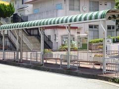「伏尾台センター」バス停留所