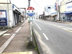 「本町(小林市)」バス停留所