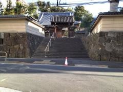 寳塔寺