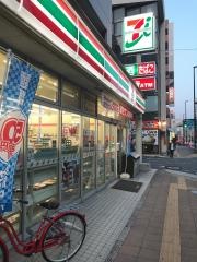 セブンイレブン　登戸店