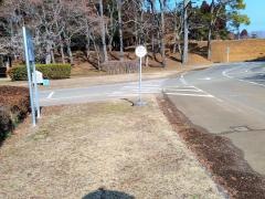 「平和公園正門前」バス停留所