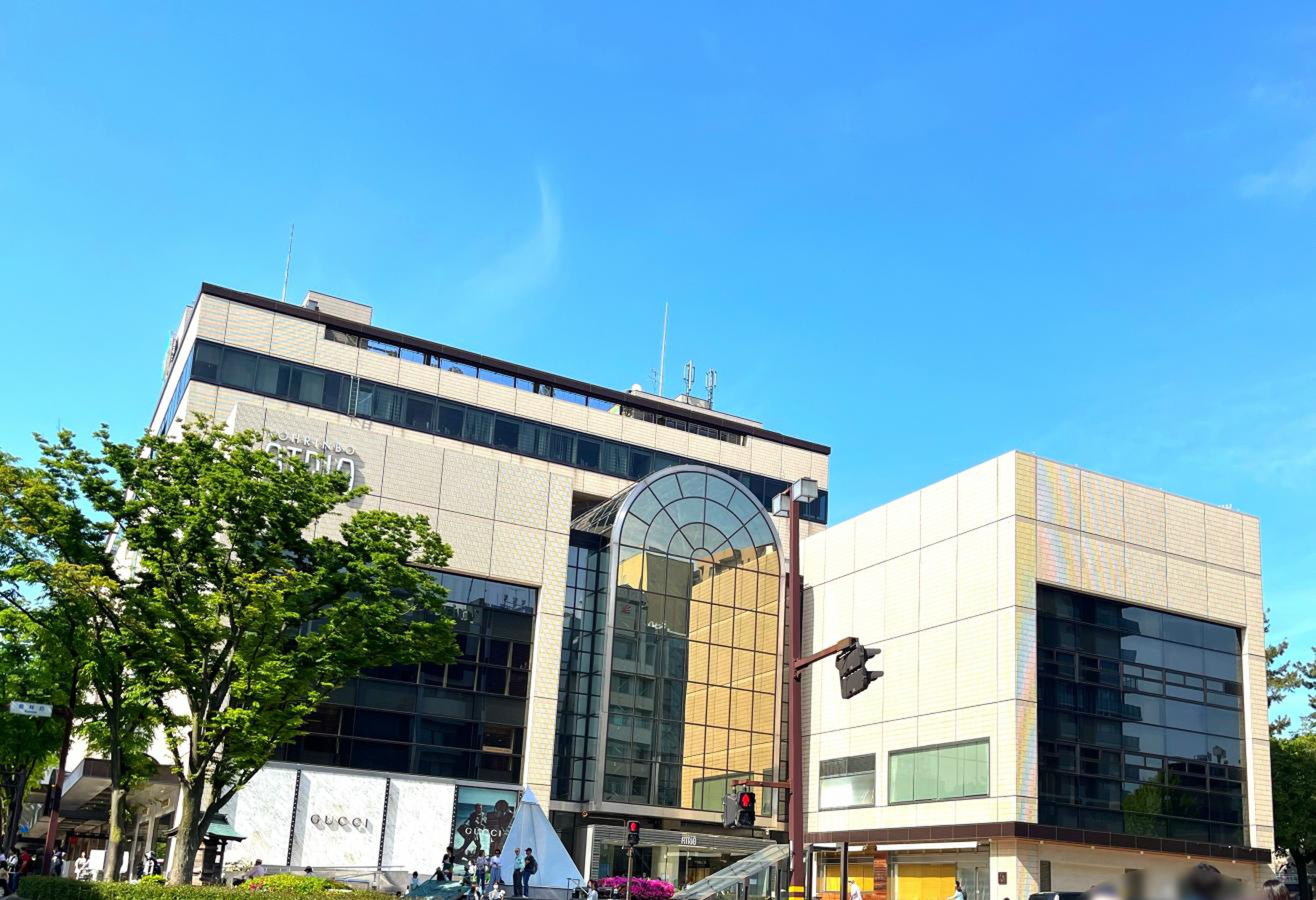 大和 香林坊 店
