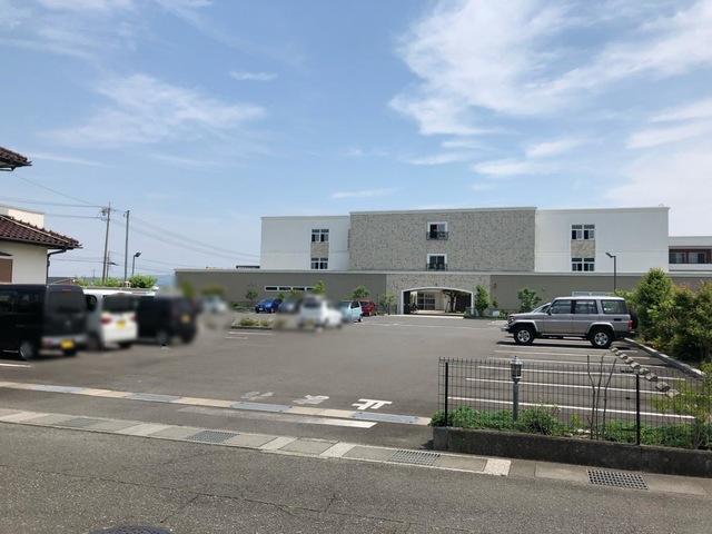 介護老人保健施設　星のしずく 建物全景