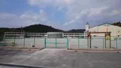 花山小学校
