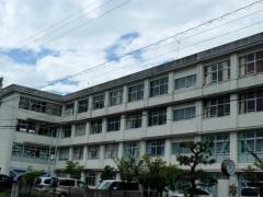 徳島市立川内中学校