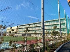 伊興小学校