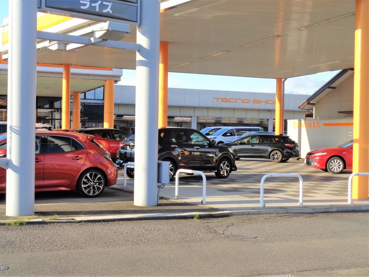 トヨタカローラ岐阜関店